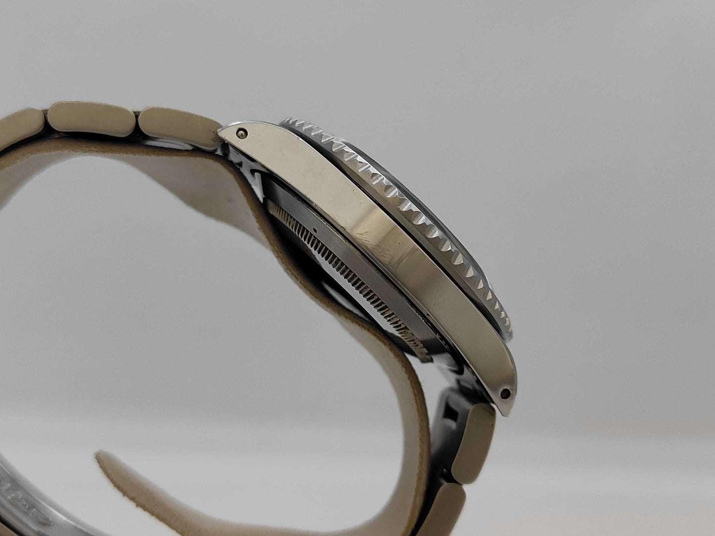 ROLEX 16610 W701604 Tritium Black Dial Oyster Bracelet Men's Watch