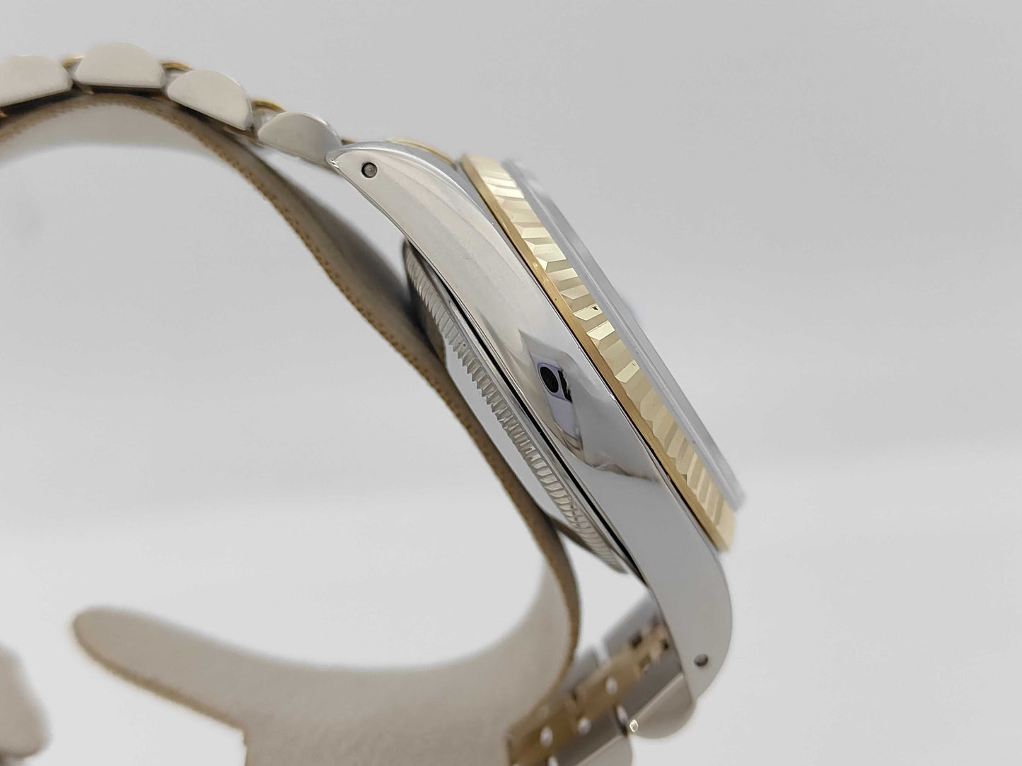 ROLEX 16233 X993006 Blue Dial Jubilee Bracelet Boys' Watch