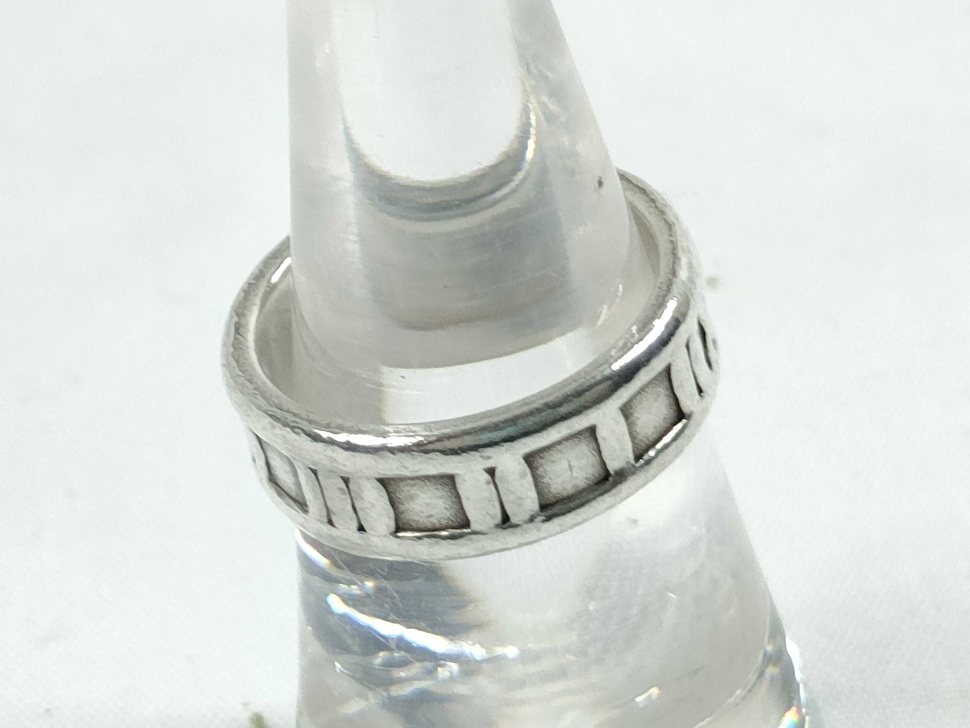 Tiffany & Co. Atlas Tiffany & Co. Atlas Ring, SV925, size 9