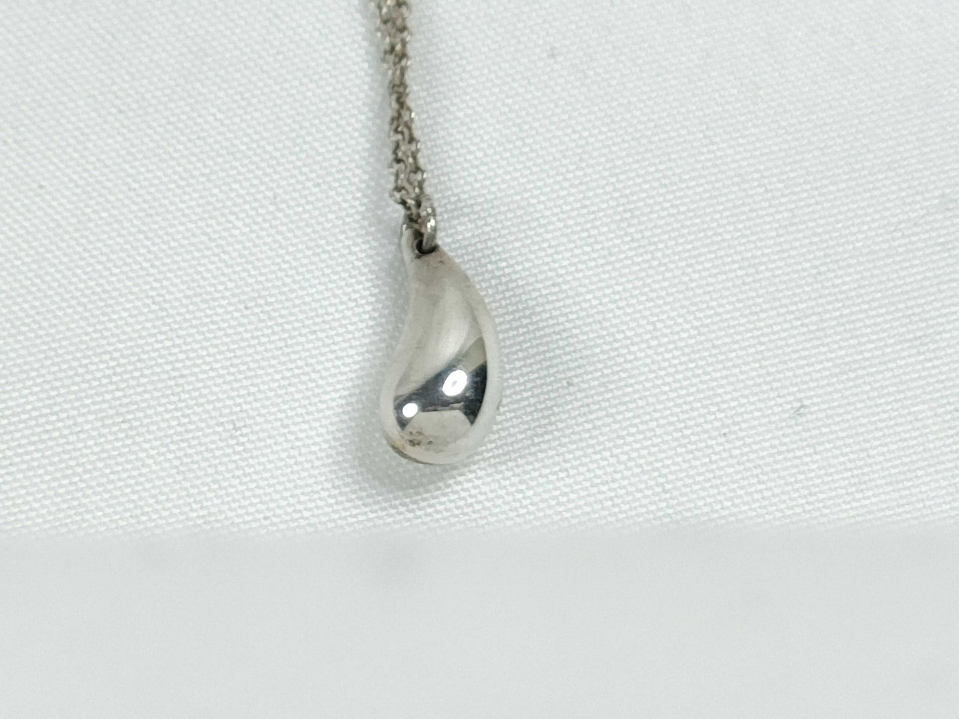 Tiffany & Co. Teardrop Necklace Tiffany & Co. Teardrop Necklace