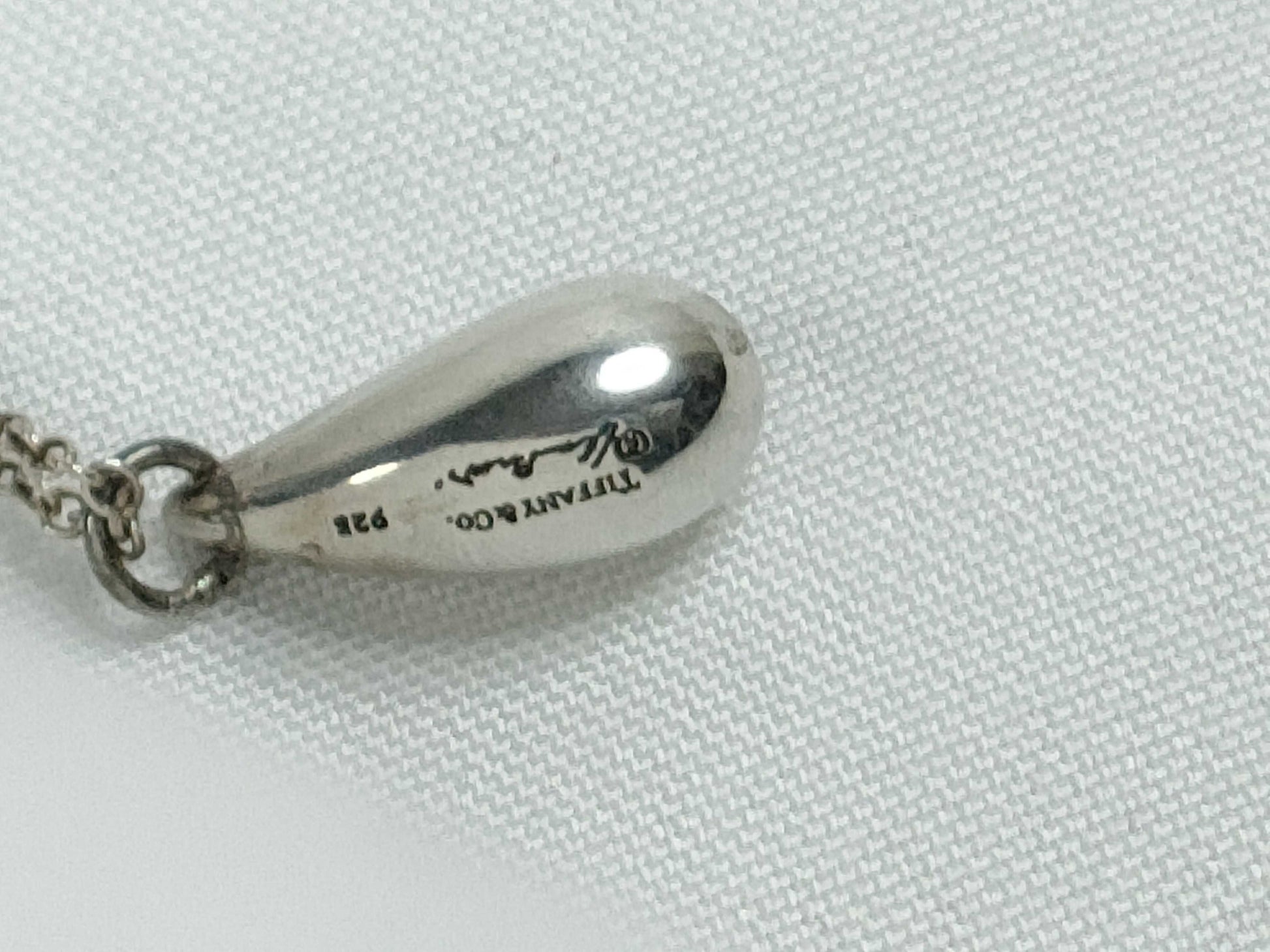 Tiffany & Co. Teardrop Necklace Tiffany & Co. Teardrop Necklace