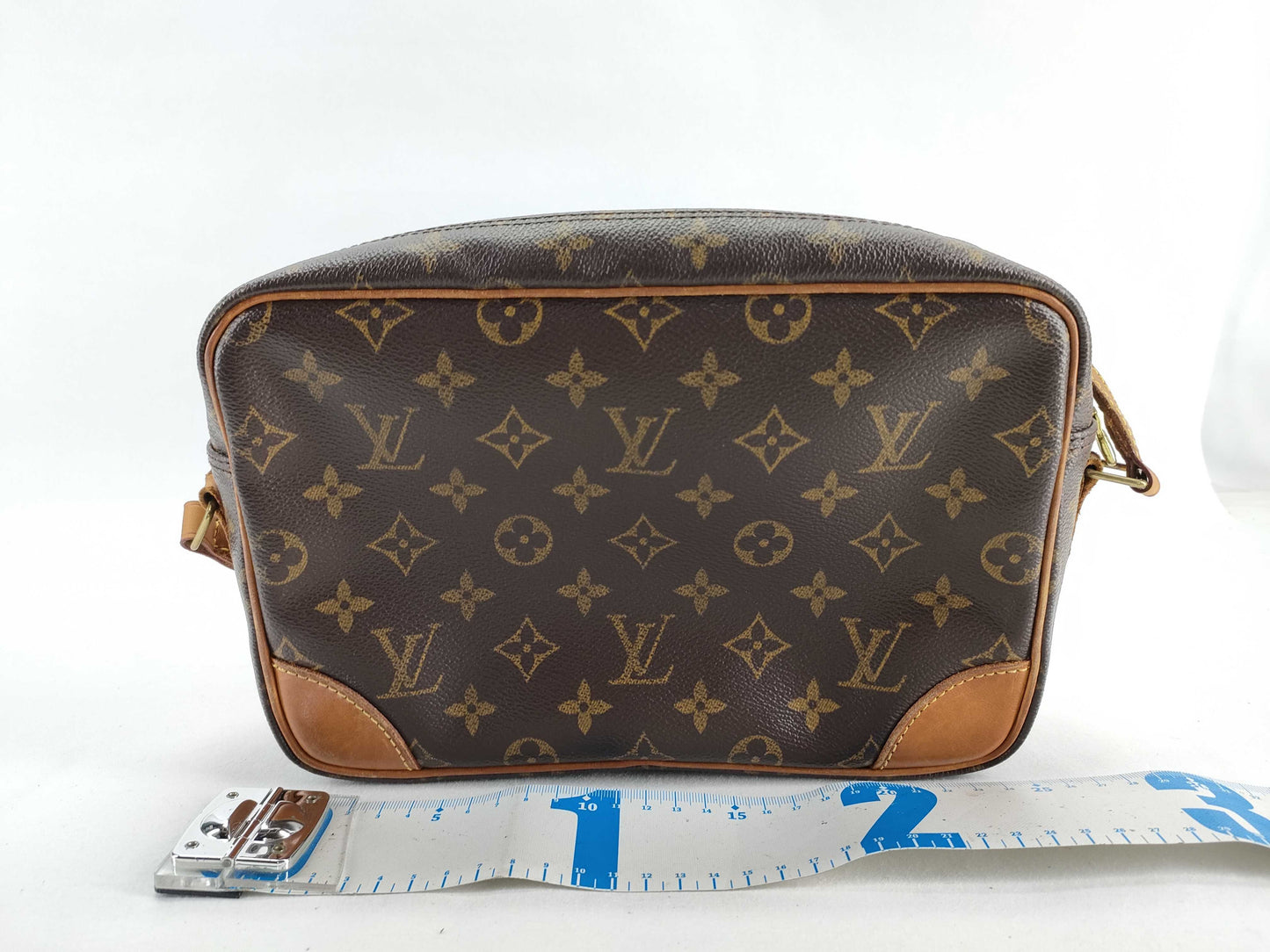 LOUIS VUITTON Monogram Trocadero 30 Monogram MB0092 Shoulder Bag