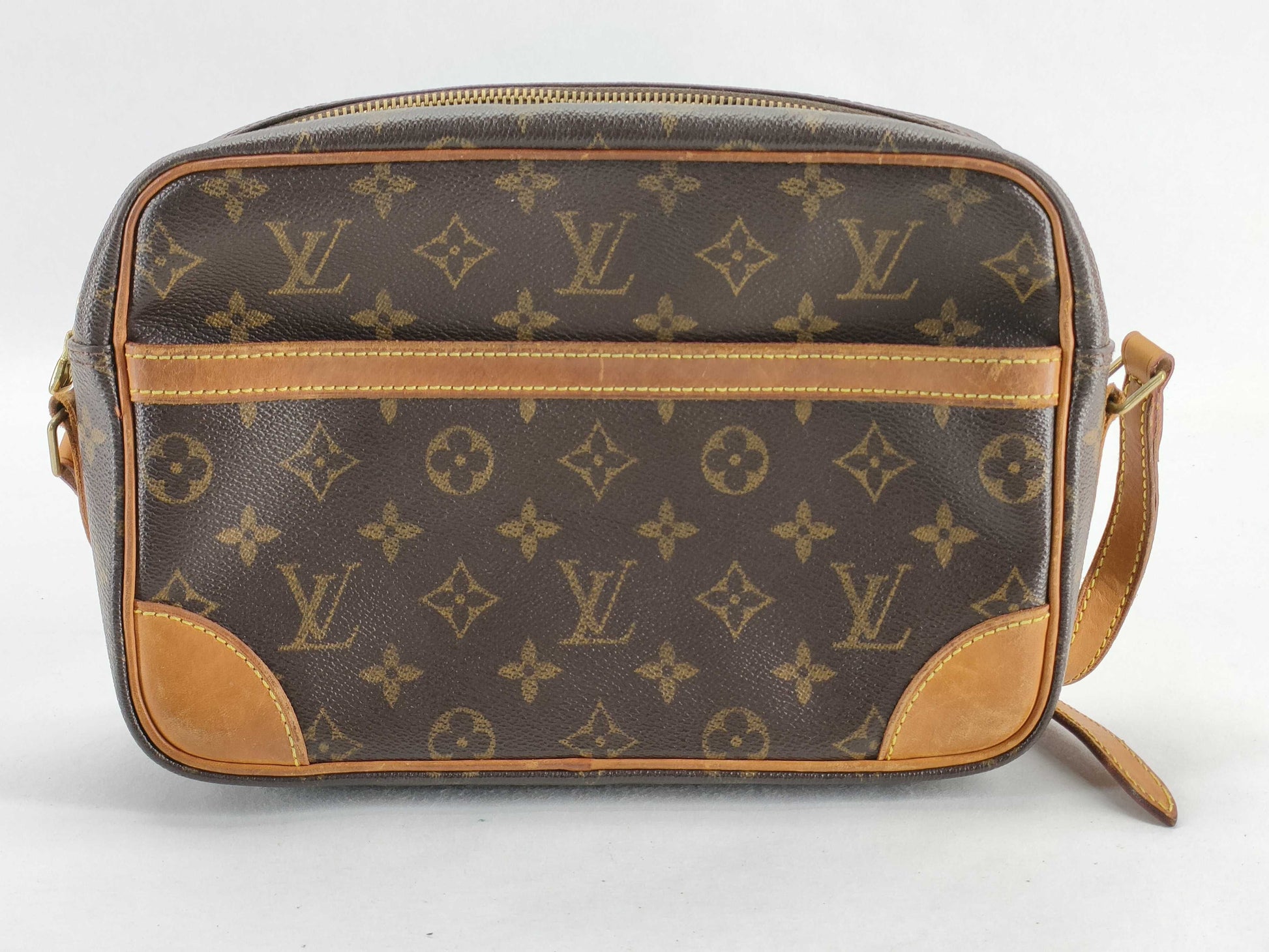 LOUIS VUITTON Monogram Trocadero 30 Monogram MB0092 Shoulder Bag
