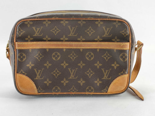 LOUIS VUITTON Monogram Trocadero 30 Monogram MB0092 Shoulder Bag