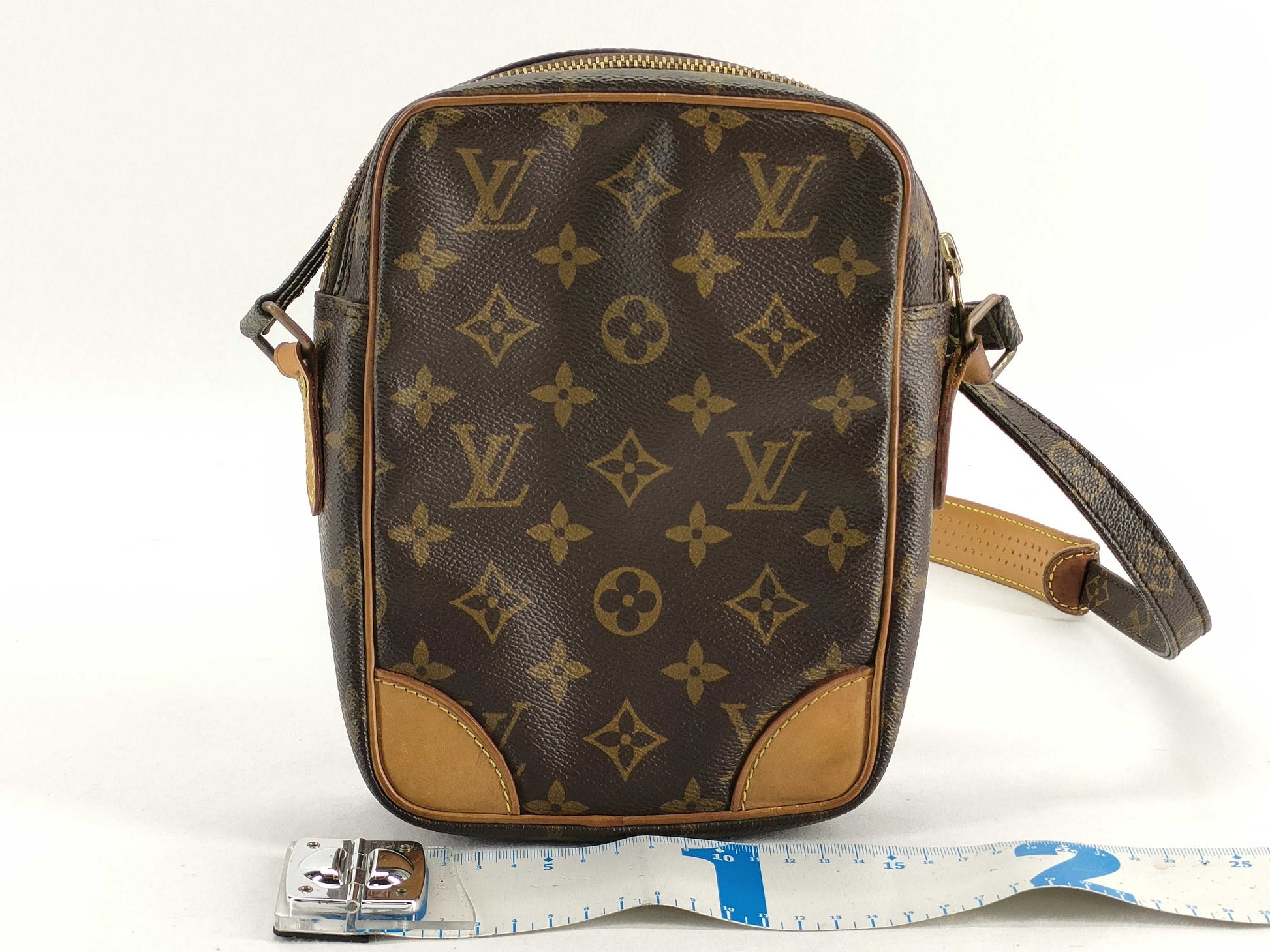 LOUIS VUITTON Monogram Danube PM Monogram 8902SL Shoulder Bag
