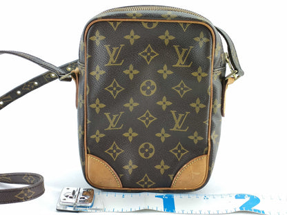 LOUIS VUITTON Monogram Amazon Monogram TH0950 Shoulder Bag