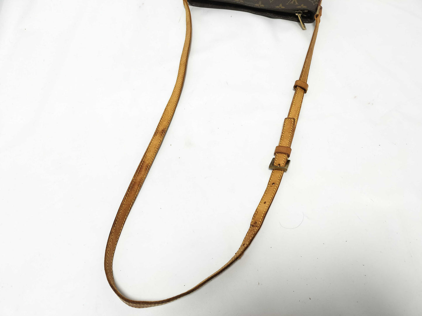 LOUIS VUITTON Monogram Trotter Monogram AR1001 Shoulder Bag