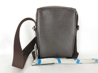 LOUIS VUITTON Monogram Glace Bobby Shoulder Bag Z8095