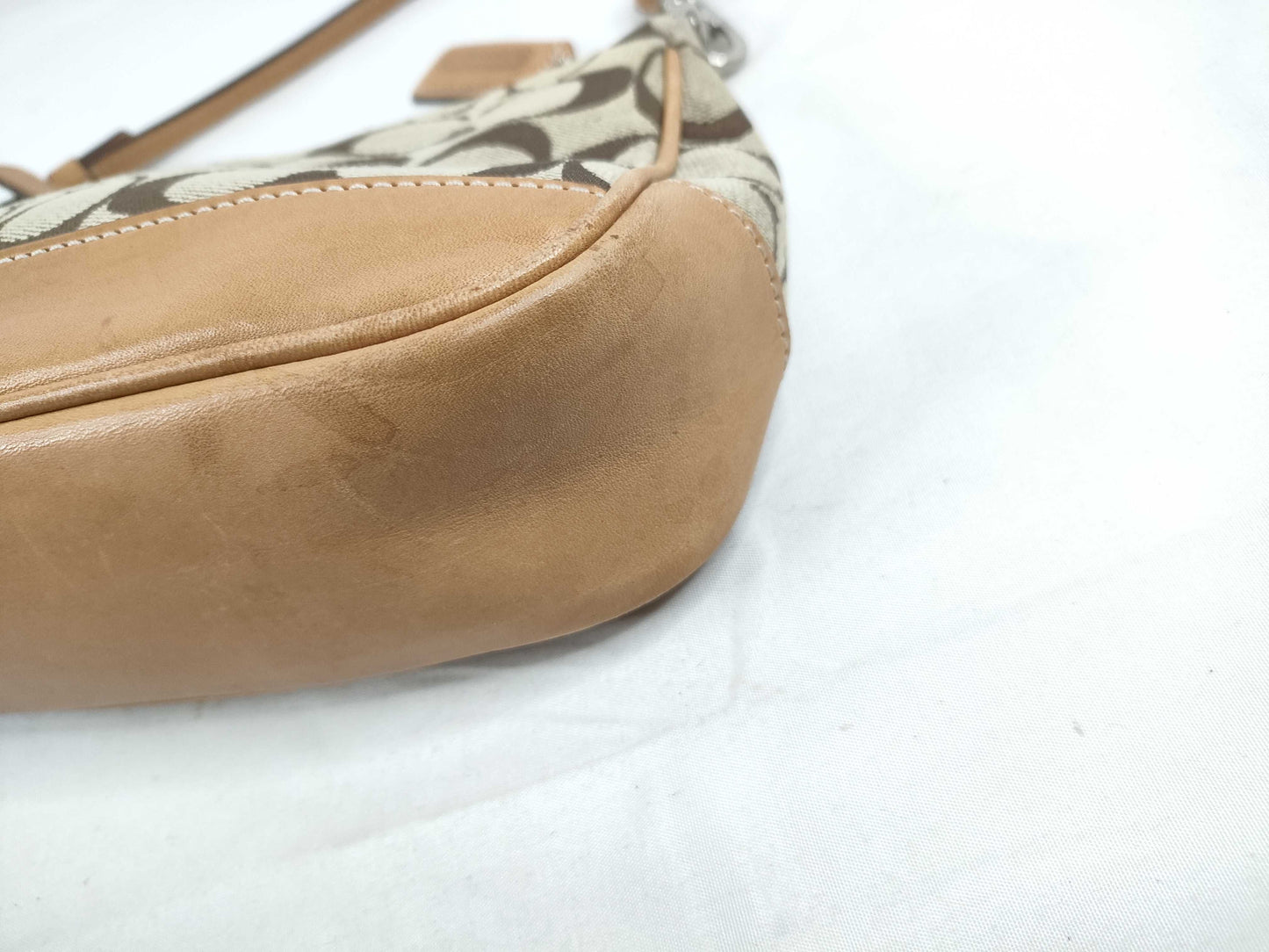 COACH shoulder pouch shoulder bag