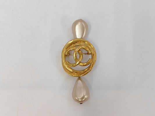 CHANEL GP Brooch
