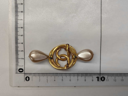 CHANEL GP Brooch