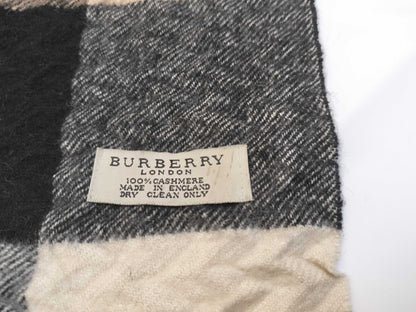BURBERRY Scarf