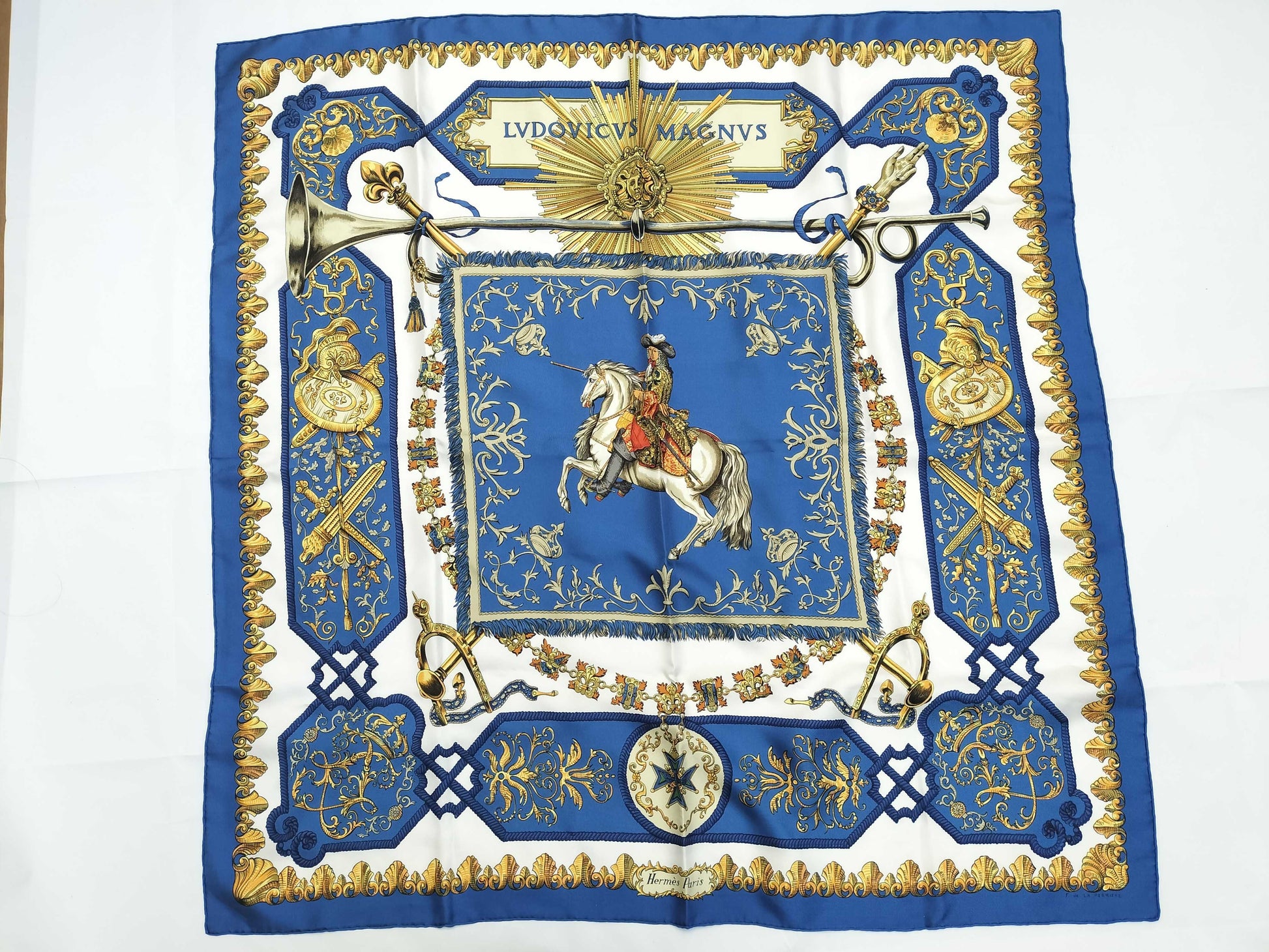 HERMES Carre HERMES Scarf Scarf