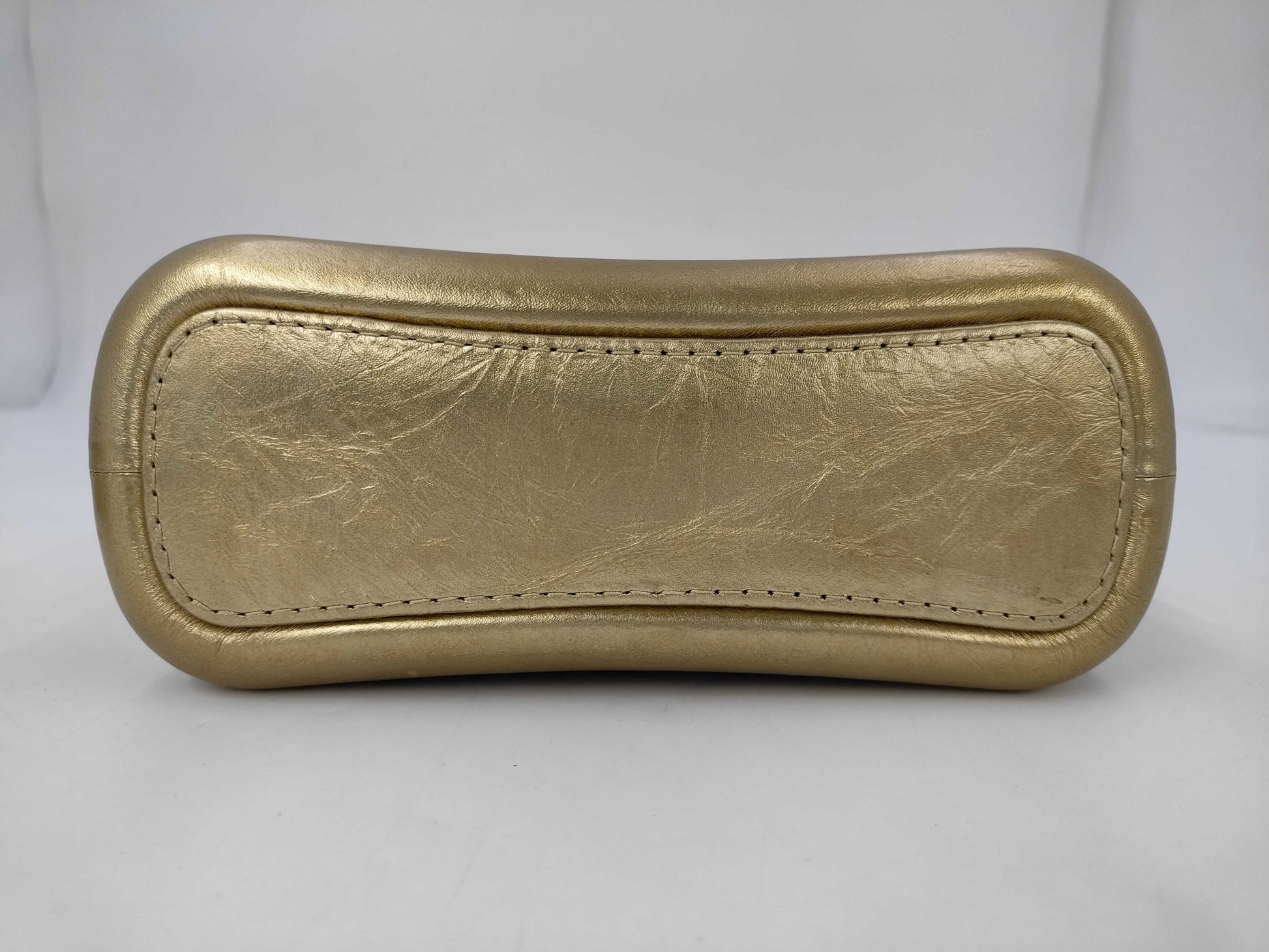 CHANEL CHANEL Leather Gabriel de Hobo 24283165 Gold Silver/Gold Hardware Shoulder Bag