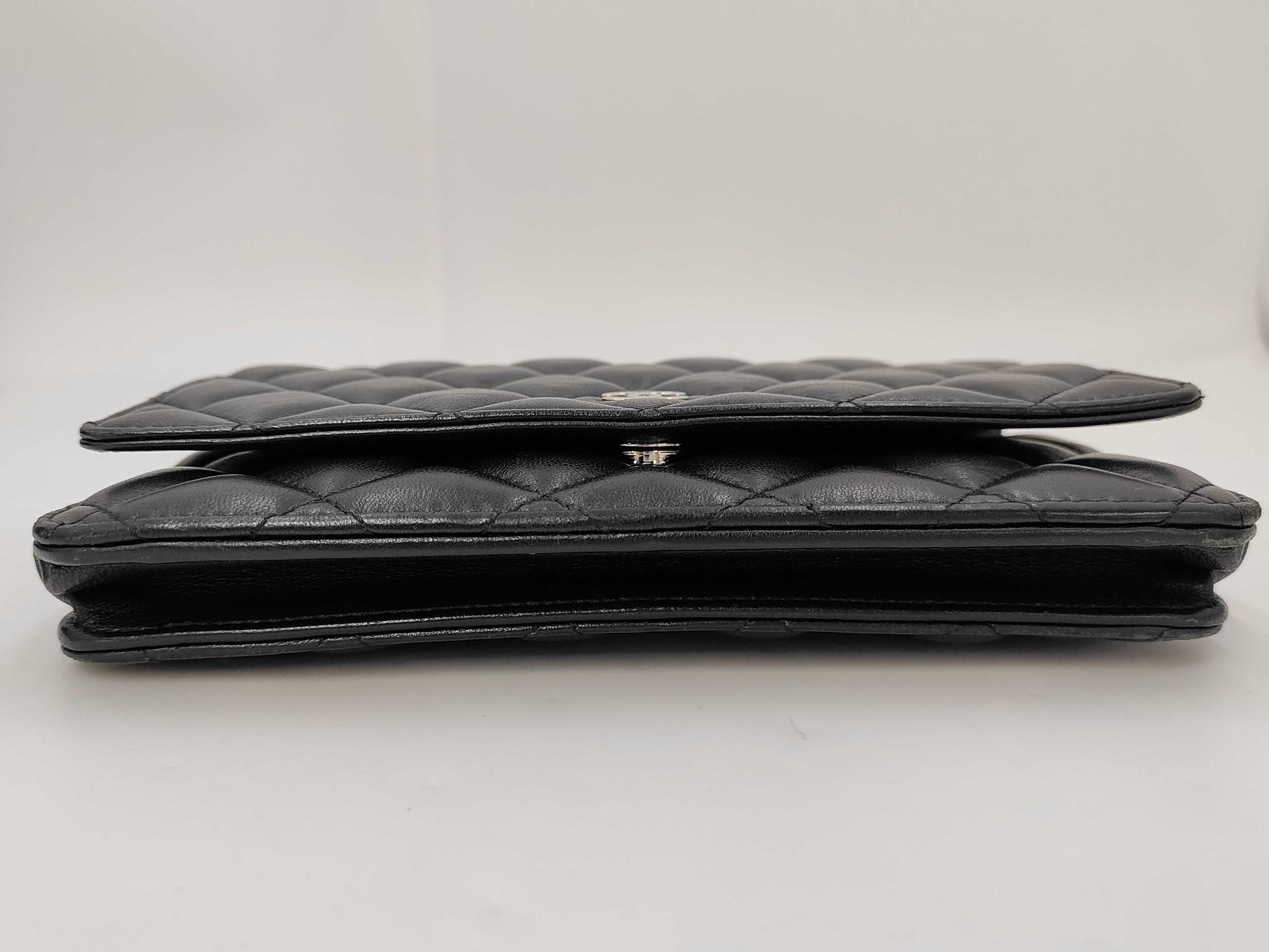 CHANEL CHANEL Chain Wallet No. 30 Shoulder Bag