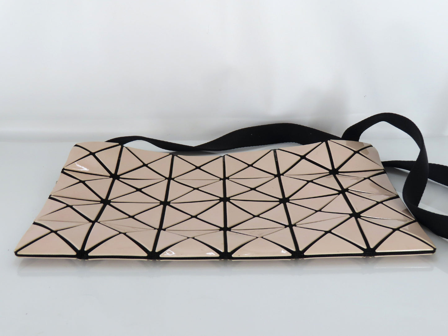 ISSEY MIYAKE ISSEY MIYAKE BAOBAO Shoulder Bag