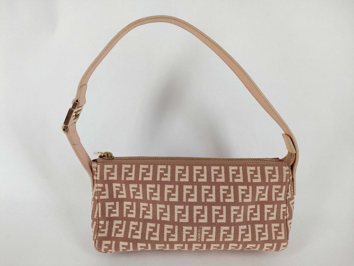 FENDI Mamma Fendi Zucchino Pink One-Shoulder Accessory Pouch Handbag