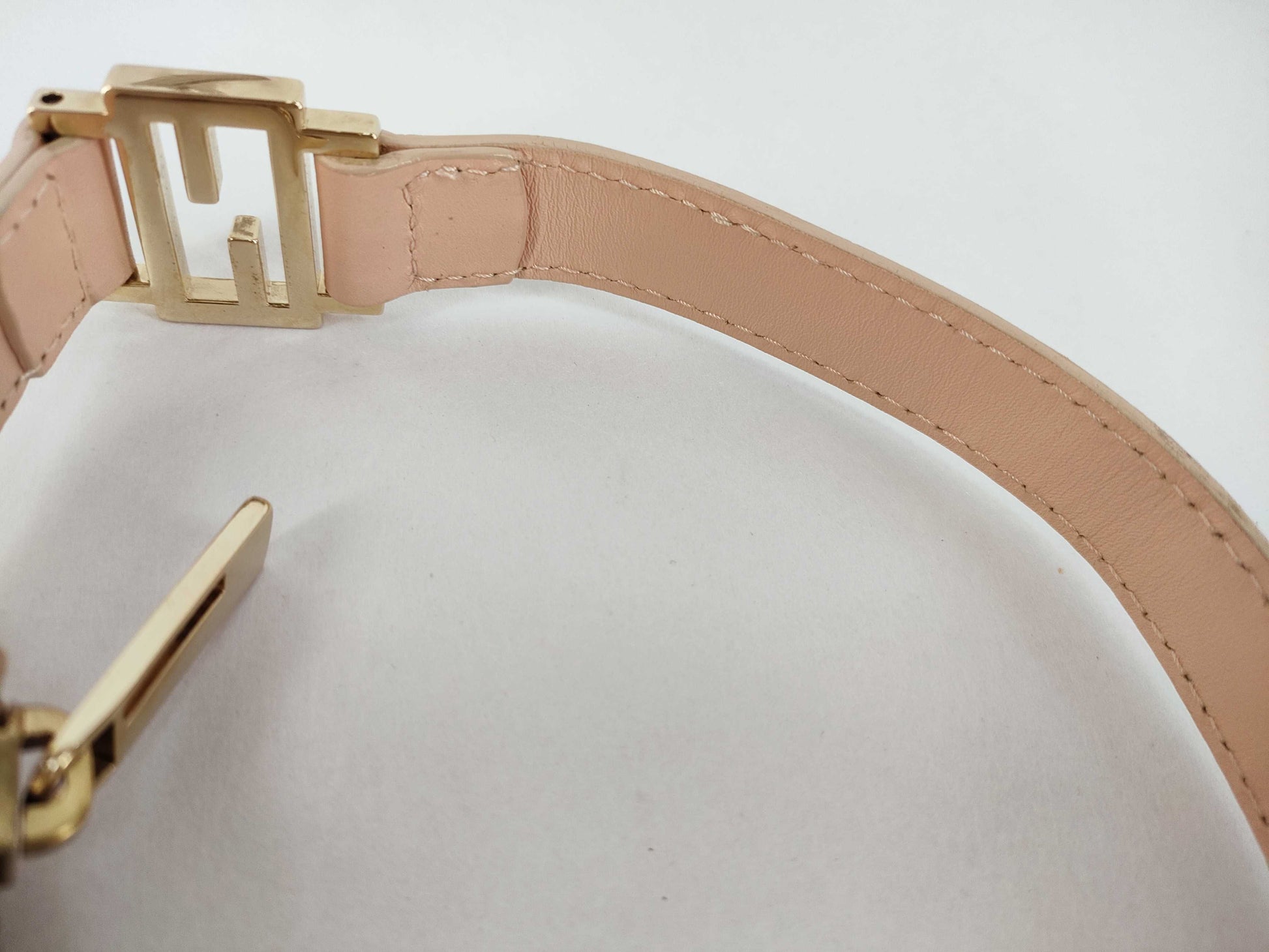 FENDI Mamma Fendi Zucchino Pink One-Shoulder Accessory Pouch Handbag