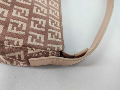 FENDI Mamma Fendi Zucchino Pink One-Shoulder Accessory Pouch Handbag