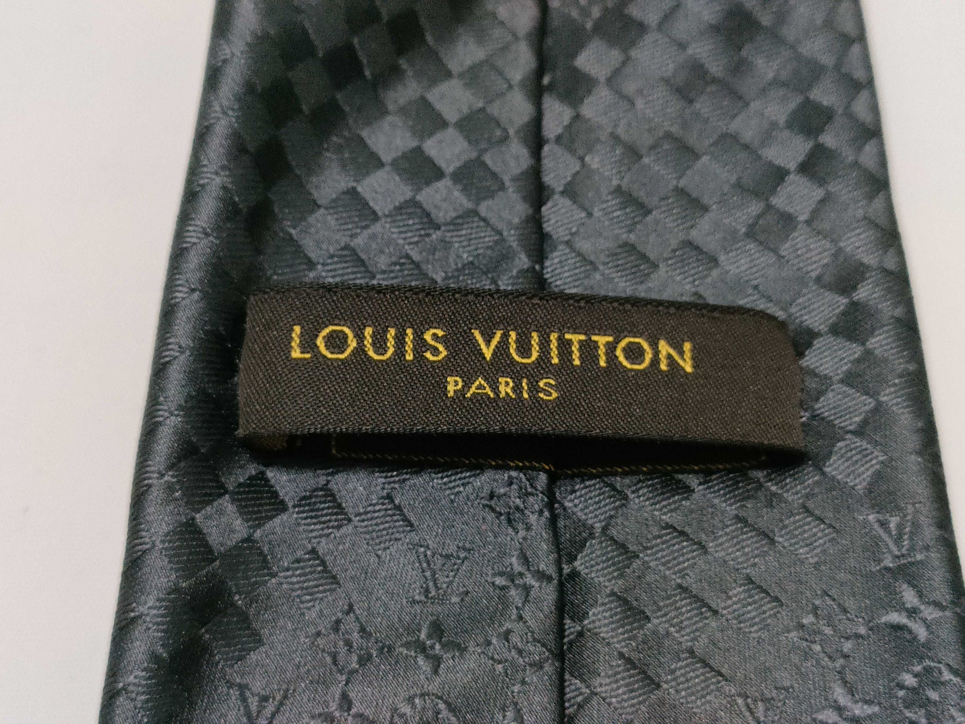 LOUIS VUITTON Louis Vuitton Tie Tie