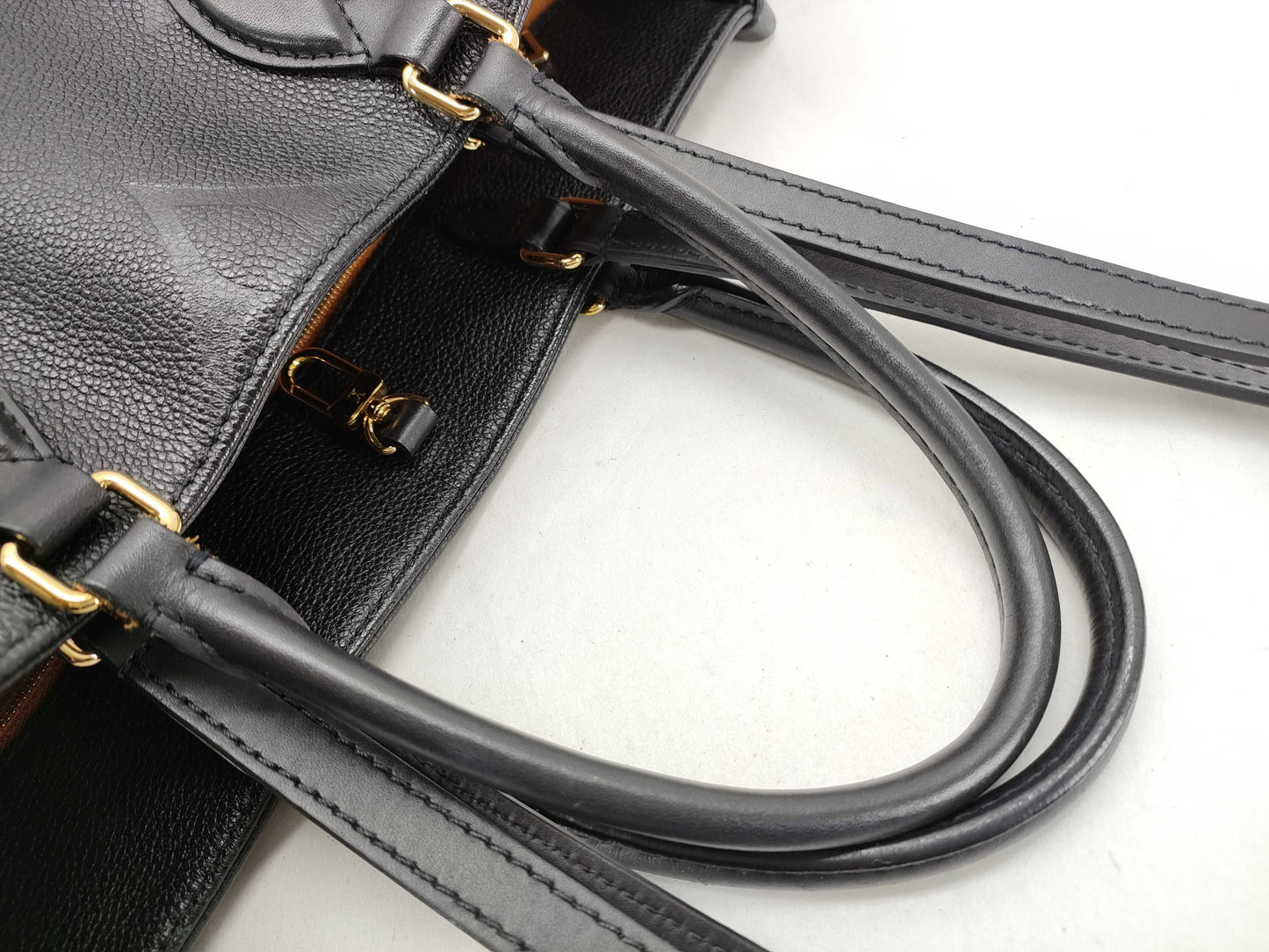 LOUIS VUITTON Monogram Empreinte/On the Go MM Noir M45595 Tote Bag