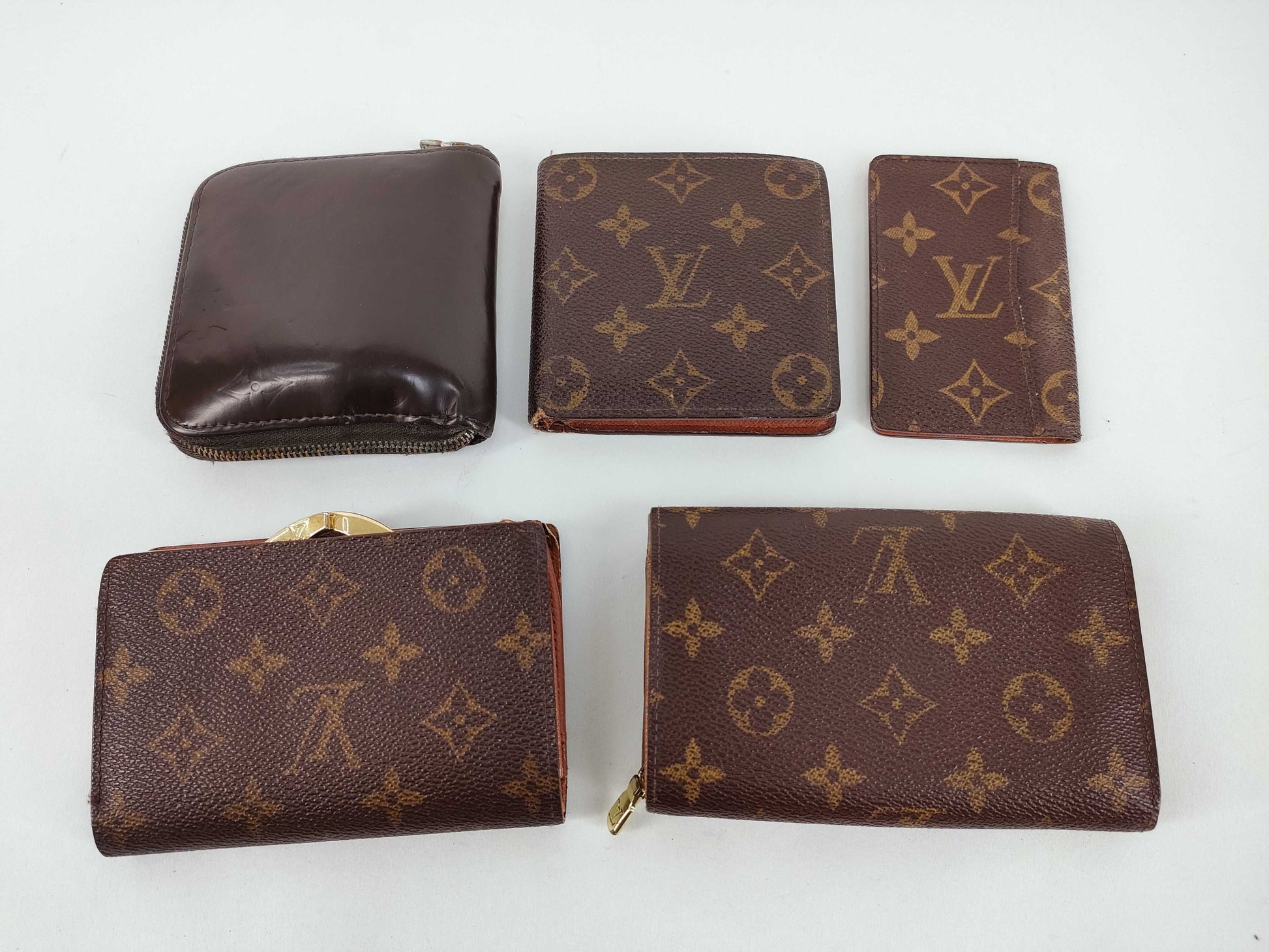 LOUIS VUITTON Monogram Louis Vuitton Wallets and Other Items - Set of 5 Louis Vuitton Wallets