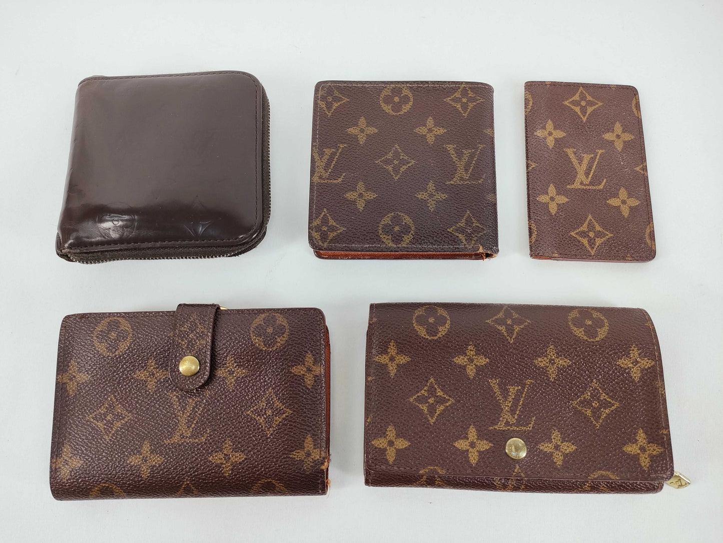 LOUIS VUITTON Monogram Louis Vuitton Wallets and Other Items - Set of 5 Louis Vuitton Wallets