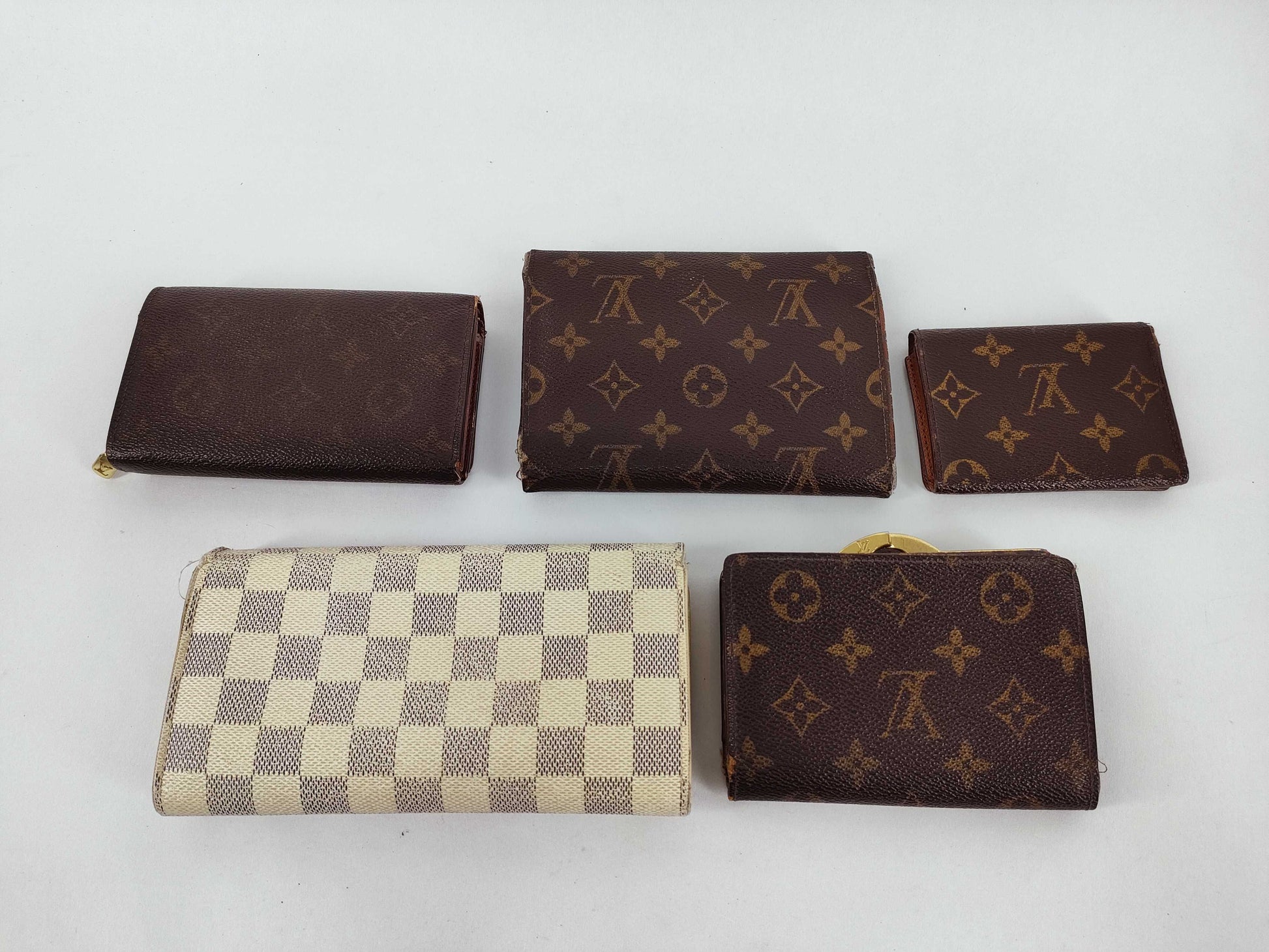 LOUIS VUITTON Monogram Louis Vuitton Wallet Set of 5 Louis Vuitton Wallets