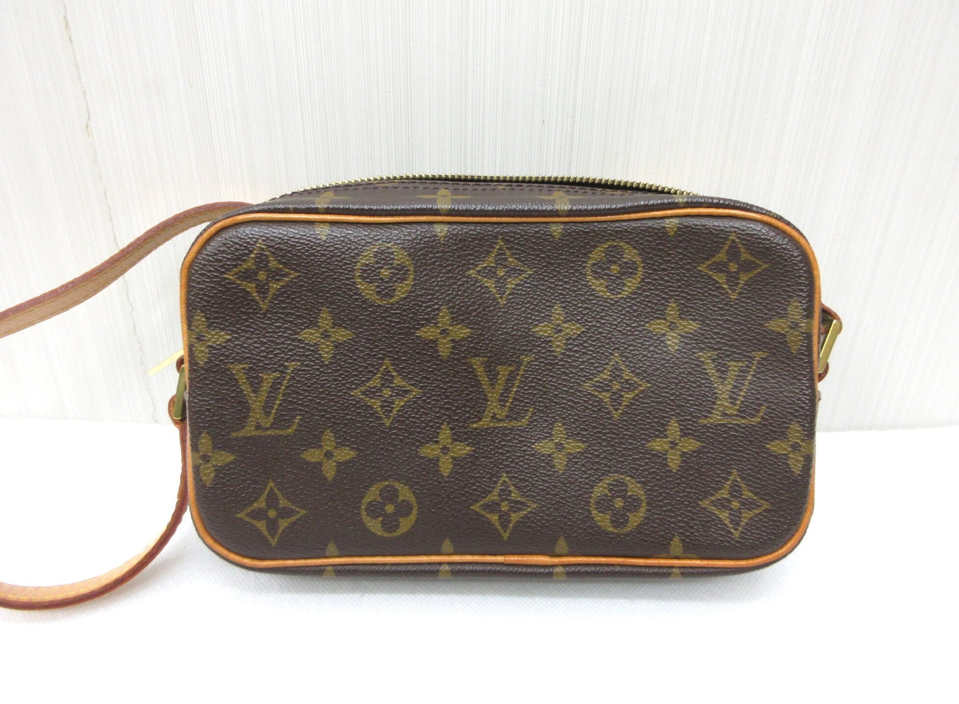 LOUIS VUITTON LOUIS VUITTON Louis Vuitton Monogram M51183 Pochette Cite Shoulder Bag MI0072 Shoulder Bag