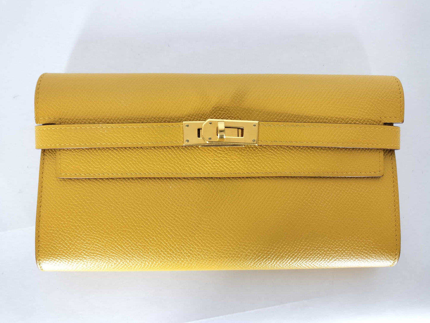 HERMES Kelly Wallet, Epson, C Stamp, Jaune Ambre, Gold Hardware