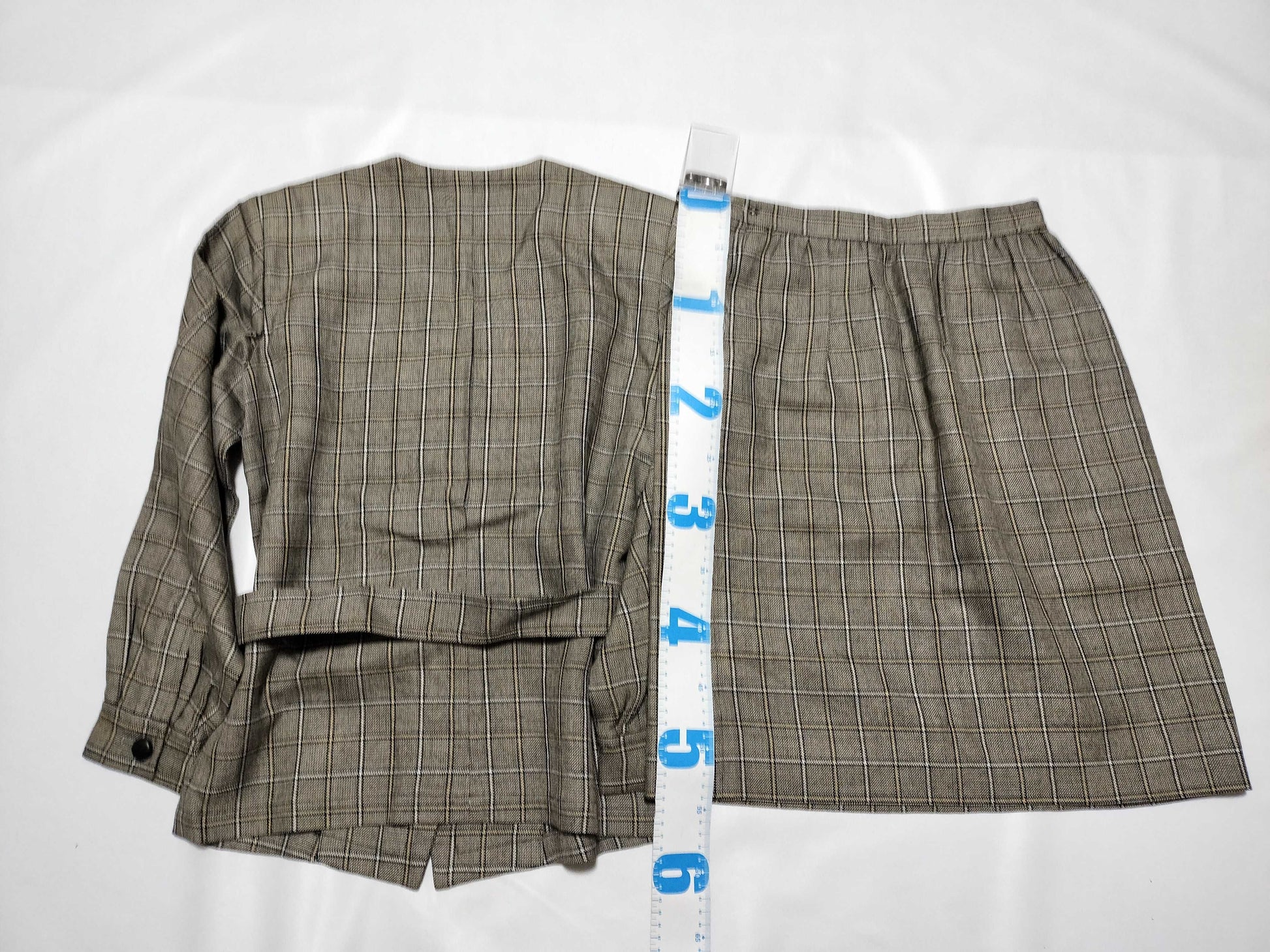 Yves Saint Laurent Wool Check Set, Beige, Size M, Other Apparel