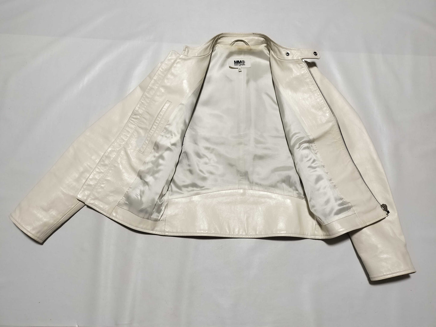Maison Margiela MM6 20SS Leather Eight-Shaped Rider's Jacket, White, Size 36