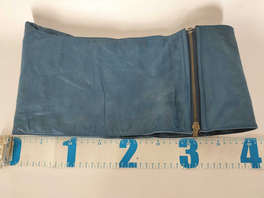 ISSEY MIYAKE Leather Waist Pouch with Zipper, Blue