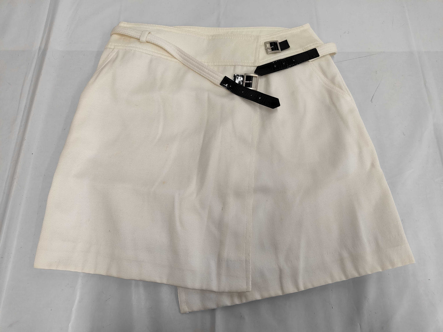 CHANEL 00T Belt Design Skirt P15337 White 40 Skirt