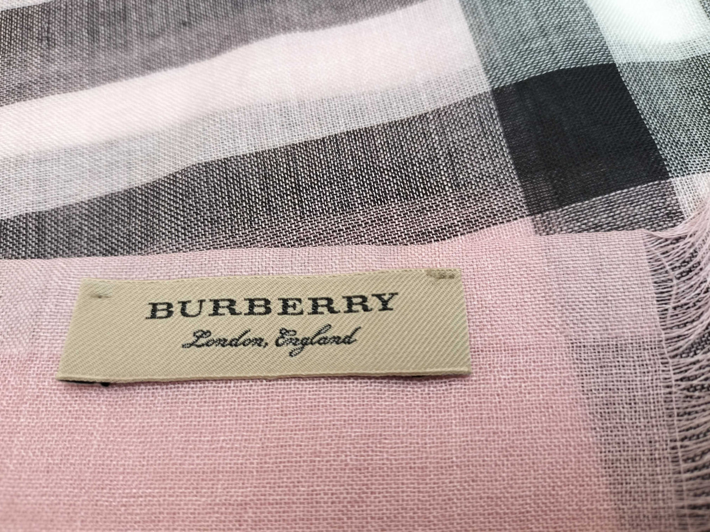BURBERRY Wool and Silk Scarf Stole Check Scarf