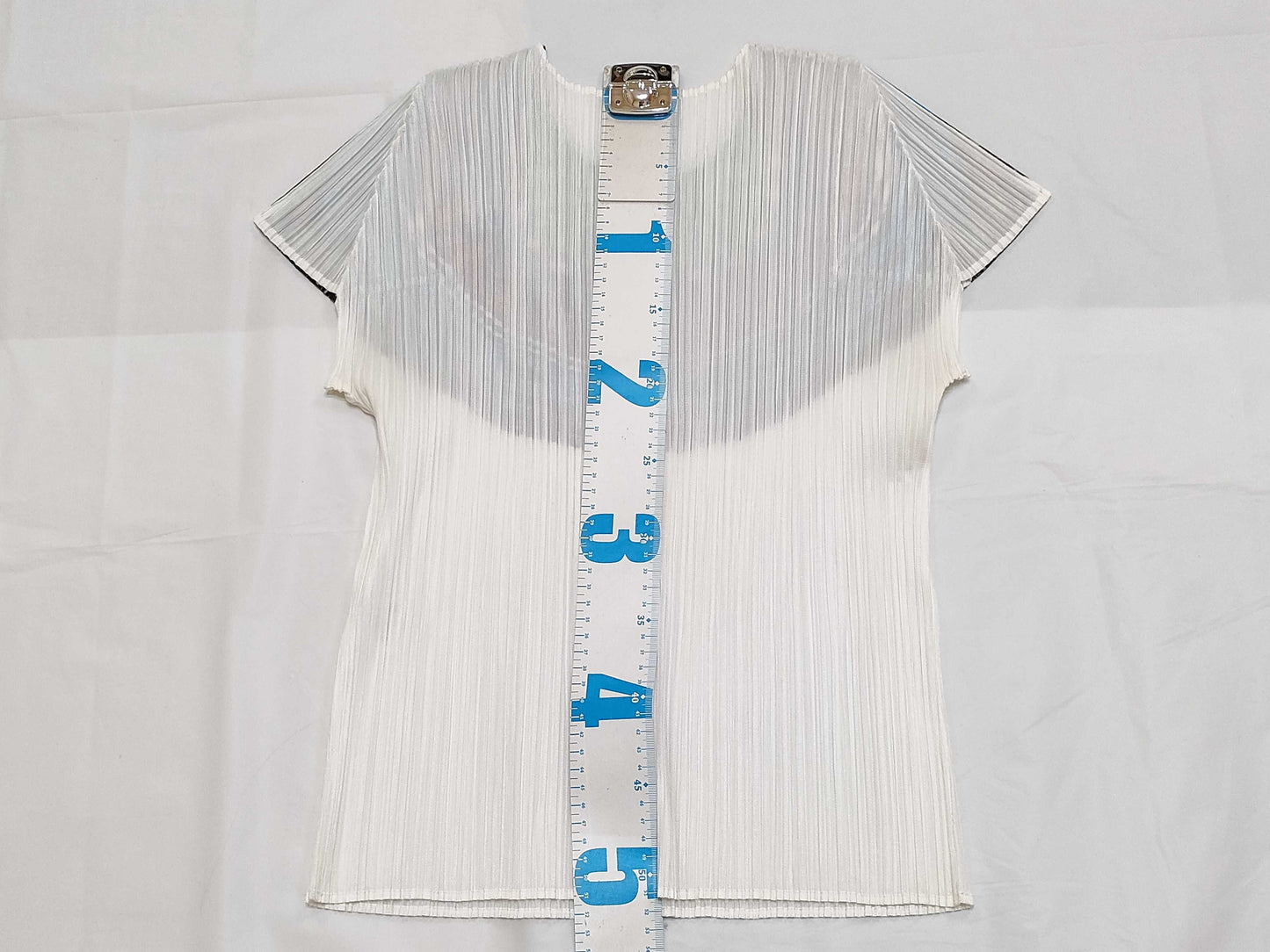 ISSEY MIYAKE Pleats Please Issey Miyake wool and knit print transfer short-sleeved crew neck top PP21-JK741 White Multicolor Top