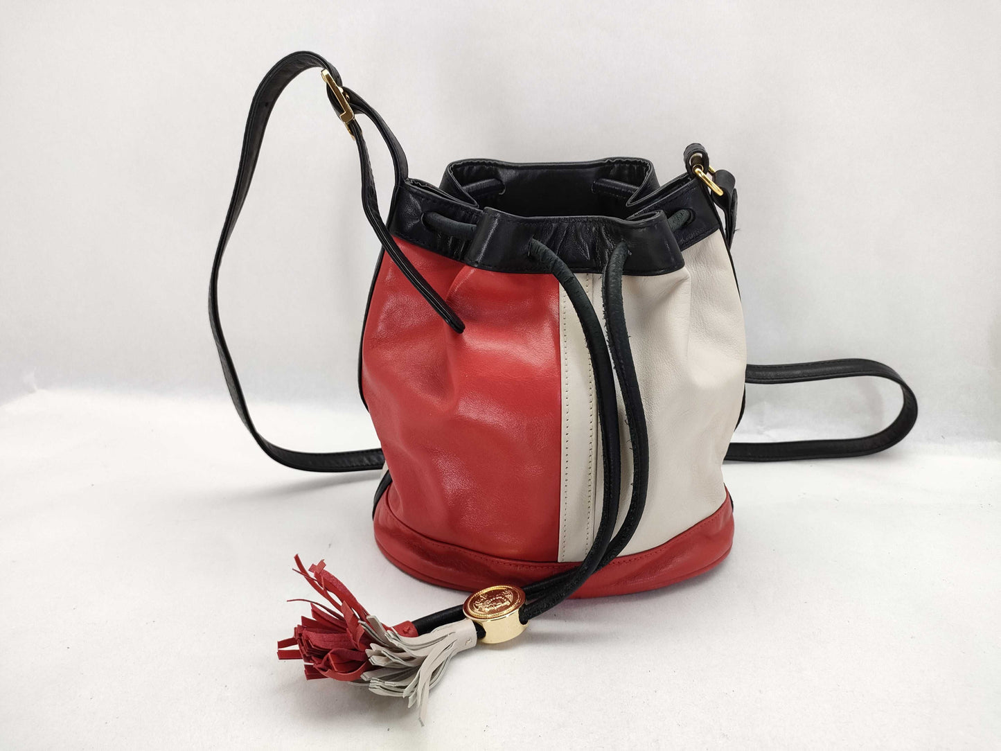 FENDI Two-tone Drawstring Shoulder Bag