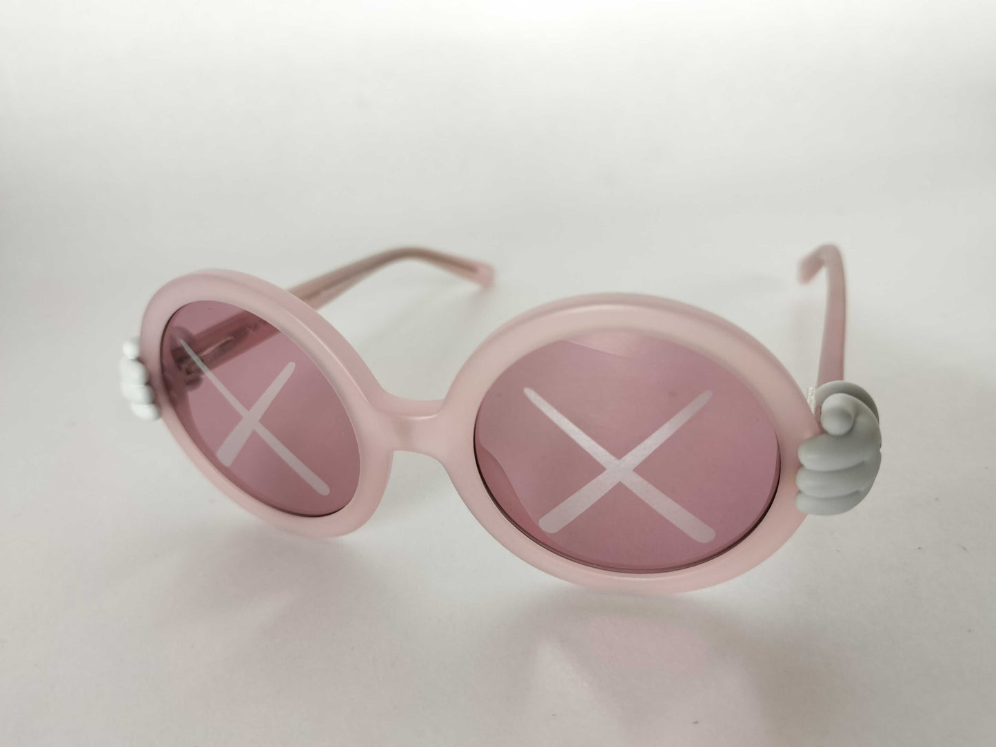 KAWS×Sons+Daughters Pink Sunglasses