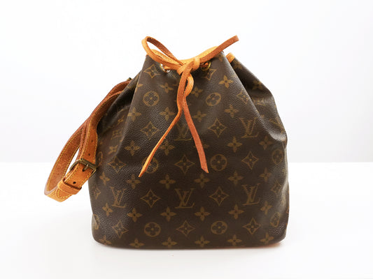 LOUIS VUITTON Monogram LOUIS VUITTON LV Monogram Petit Noe M42226 Shoulder Bag
