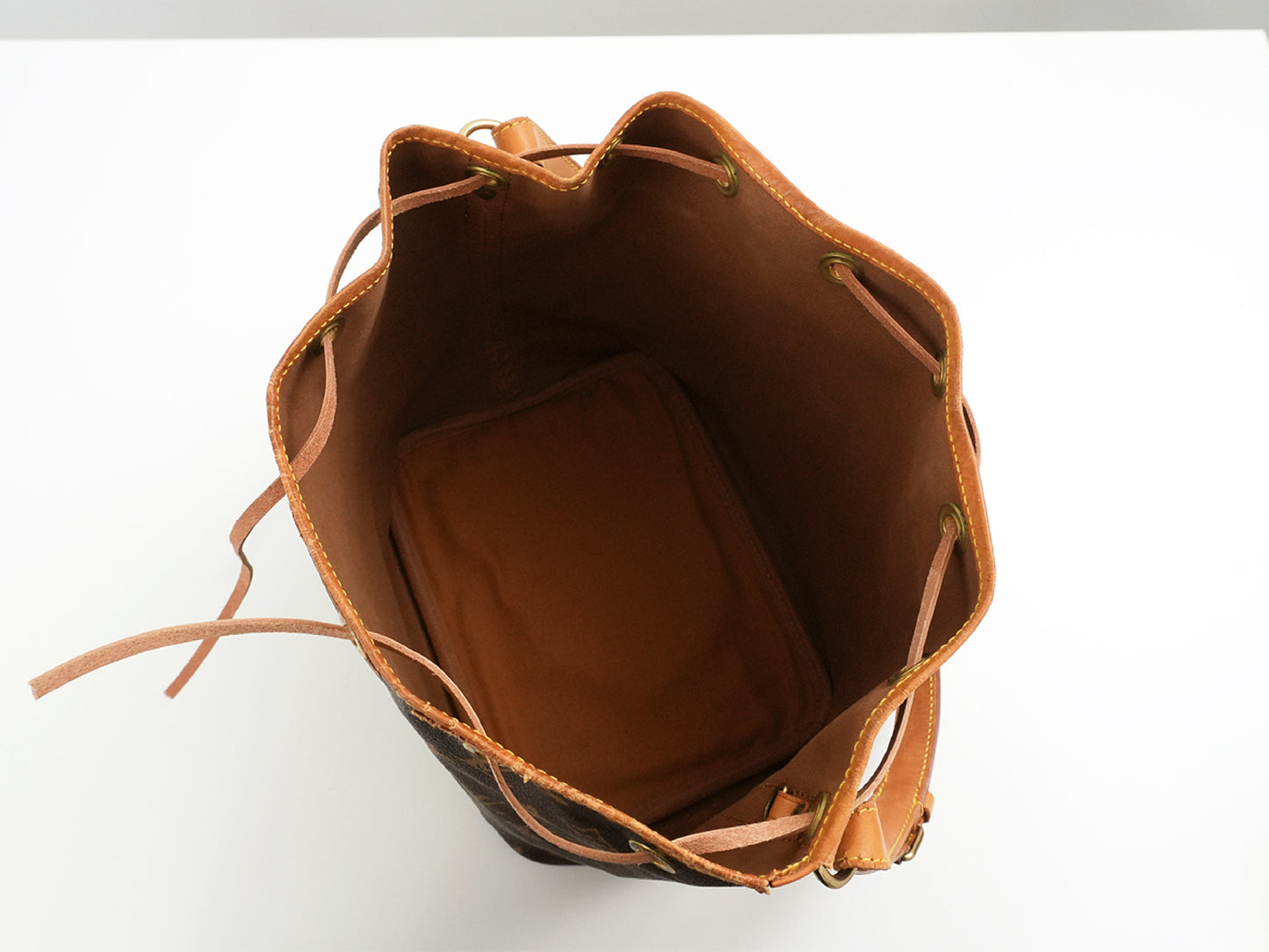 LOUIS VUITTON Monogram LOUIS VUITTON LV Monogram Petit Noe M42226 Shoulder Bag