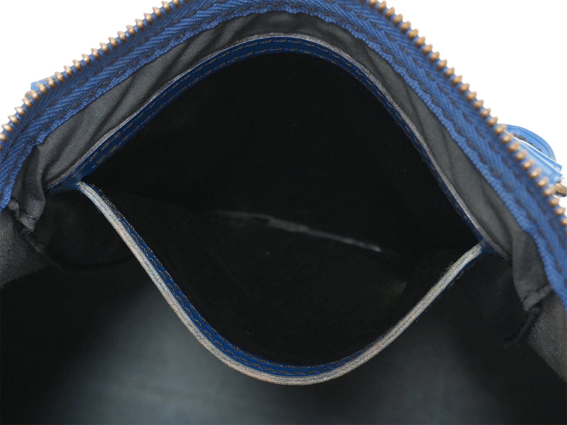 LOUIS VUITTON Epi Speedy 30 Handbag