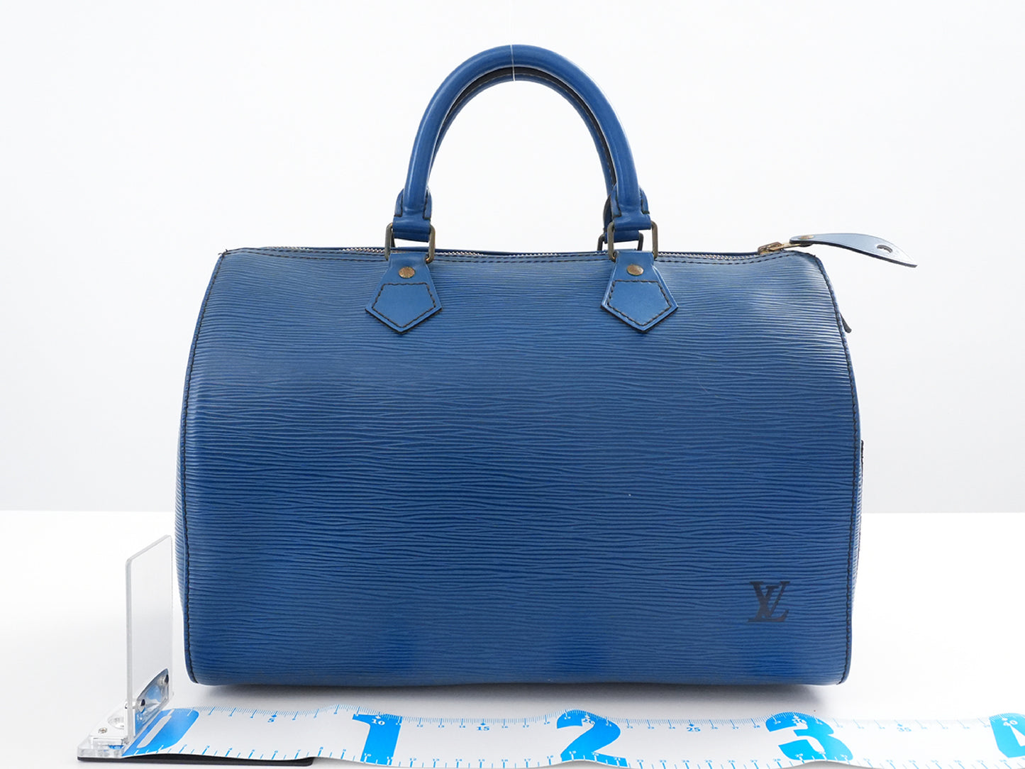 LOUIS VUITTON Epi Speedy 30 Handbag