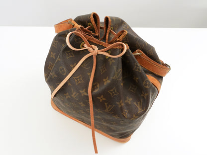 LOUIS VUITTON Monogram Noe M42224 Shoulder Bag