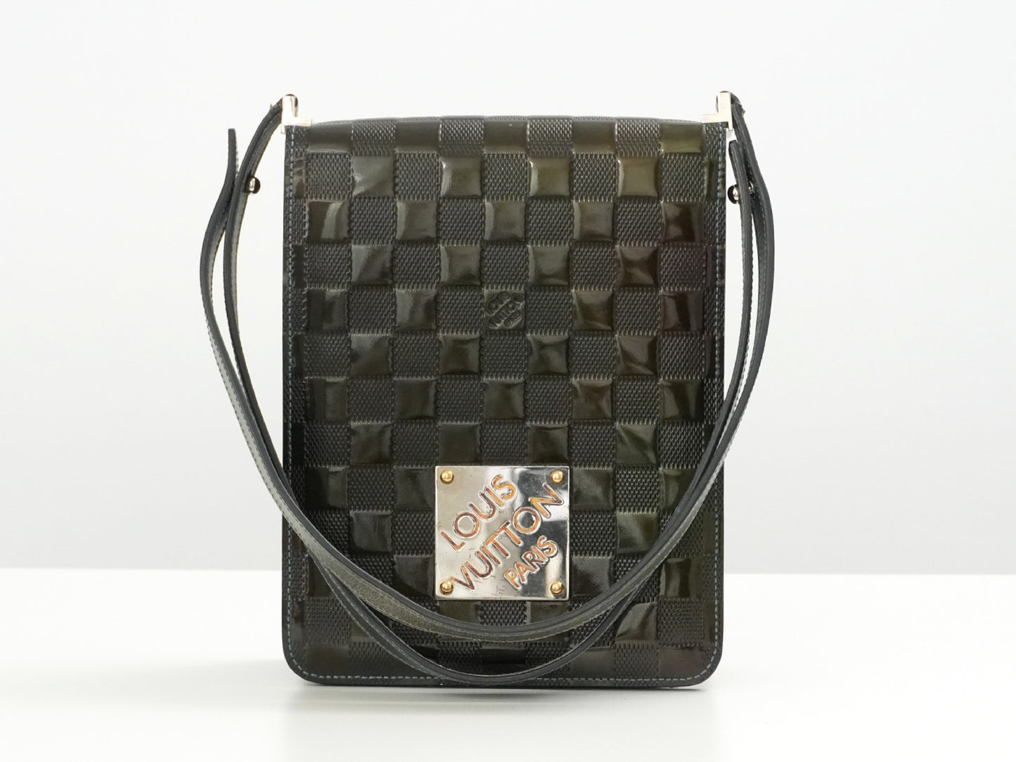 LOUIS VUITTON Damier Vernis Club Handbag