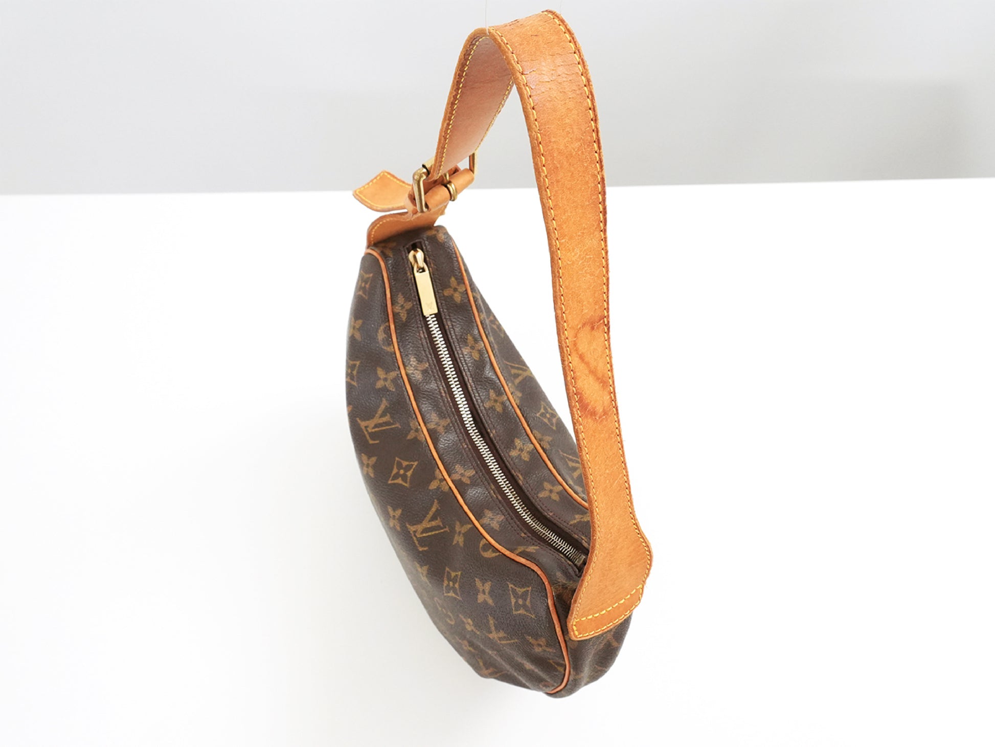 LOUIS VUITTON Monogram Croissant MM M51512 Monogram Shoulder Bag