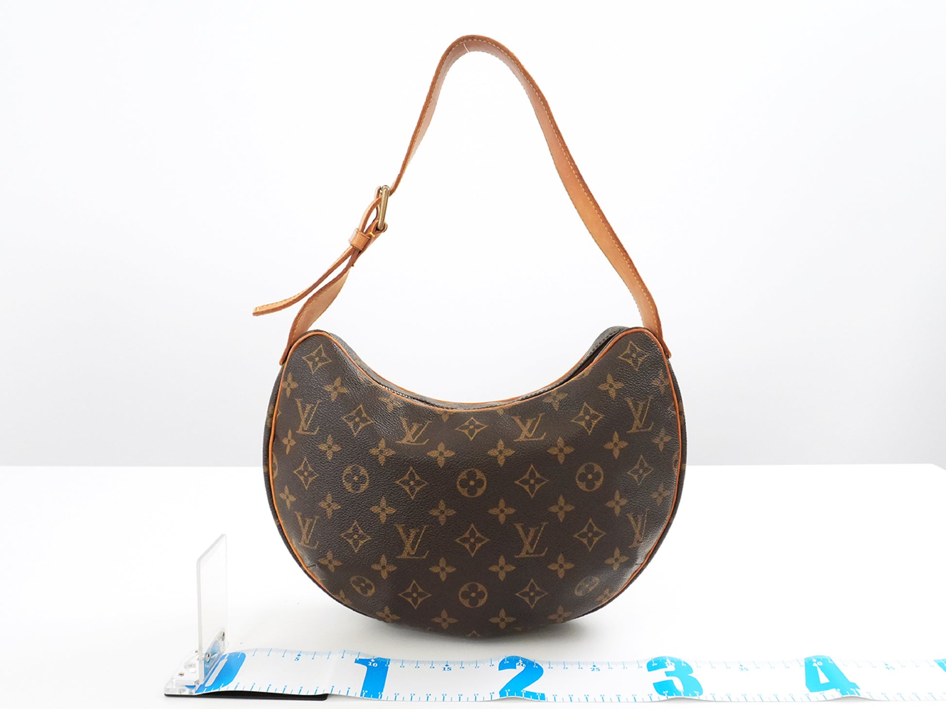 LOUIS VUITTON Monogram Croissant MM M51512 Monogram Shoulder Bag