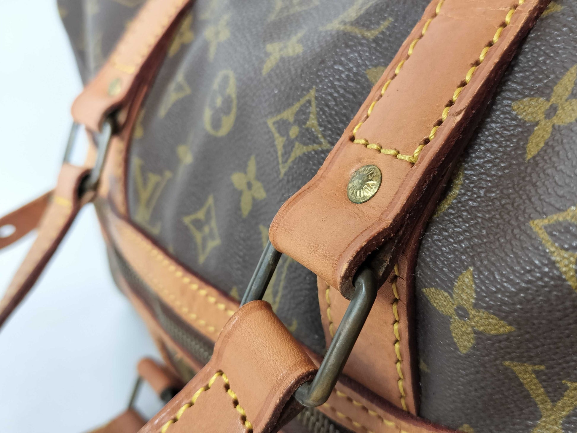 LOUIS VUITTON Monogram LV Speedy Handbag