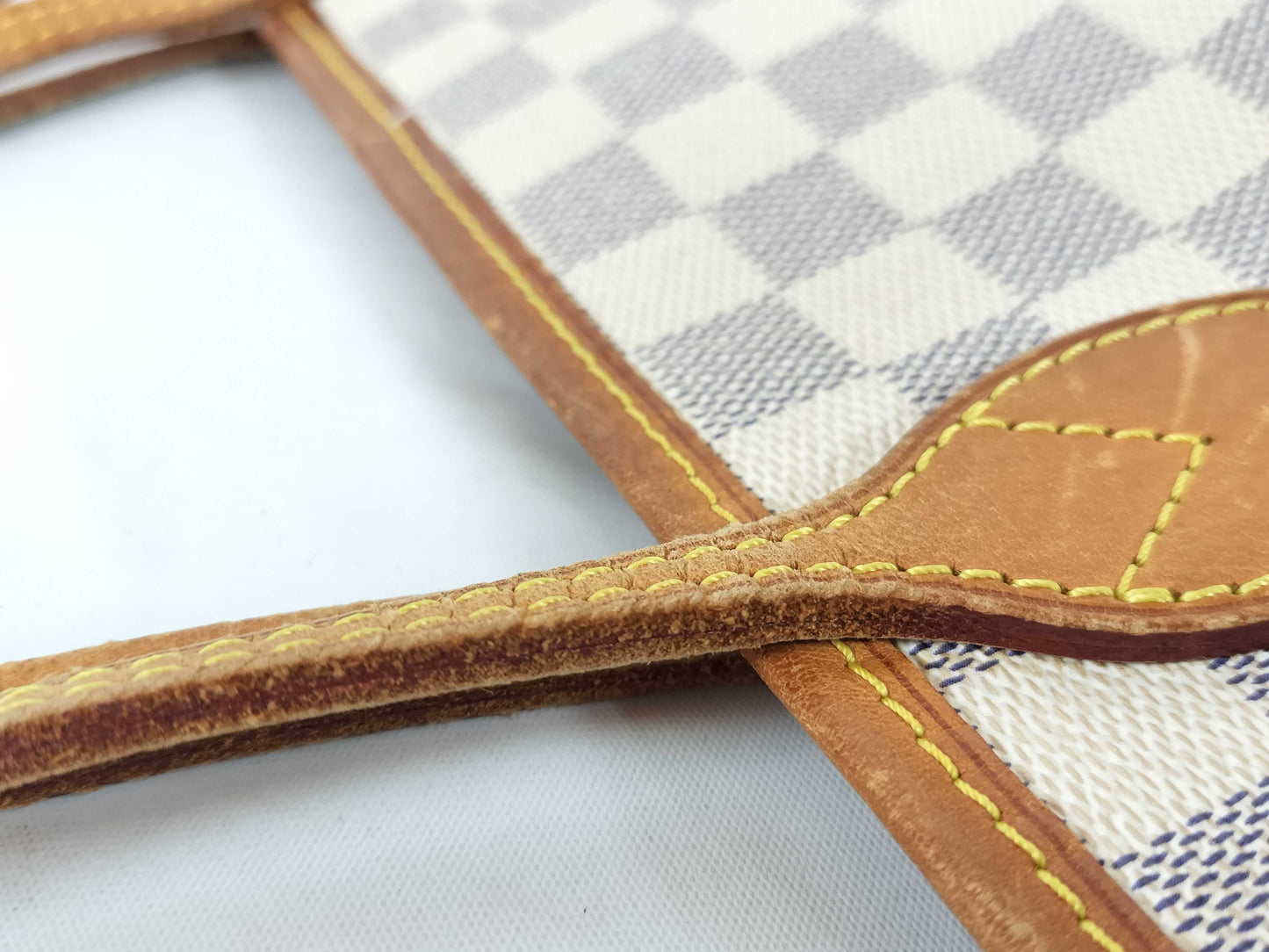 LOUIS VUITTON Damier Azur LV Tote Bag