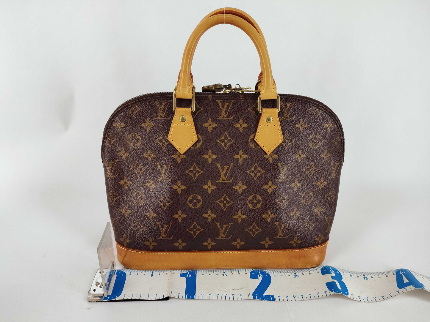 LOUIS VUITTON Monogram LV Handbag
