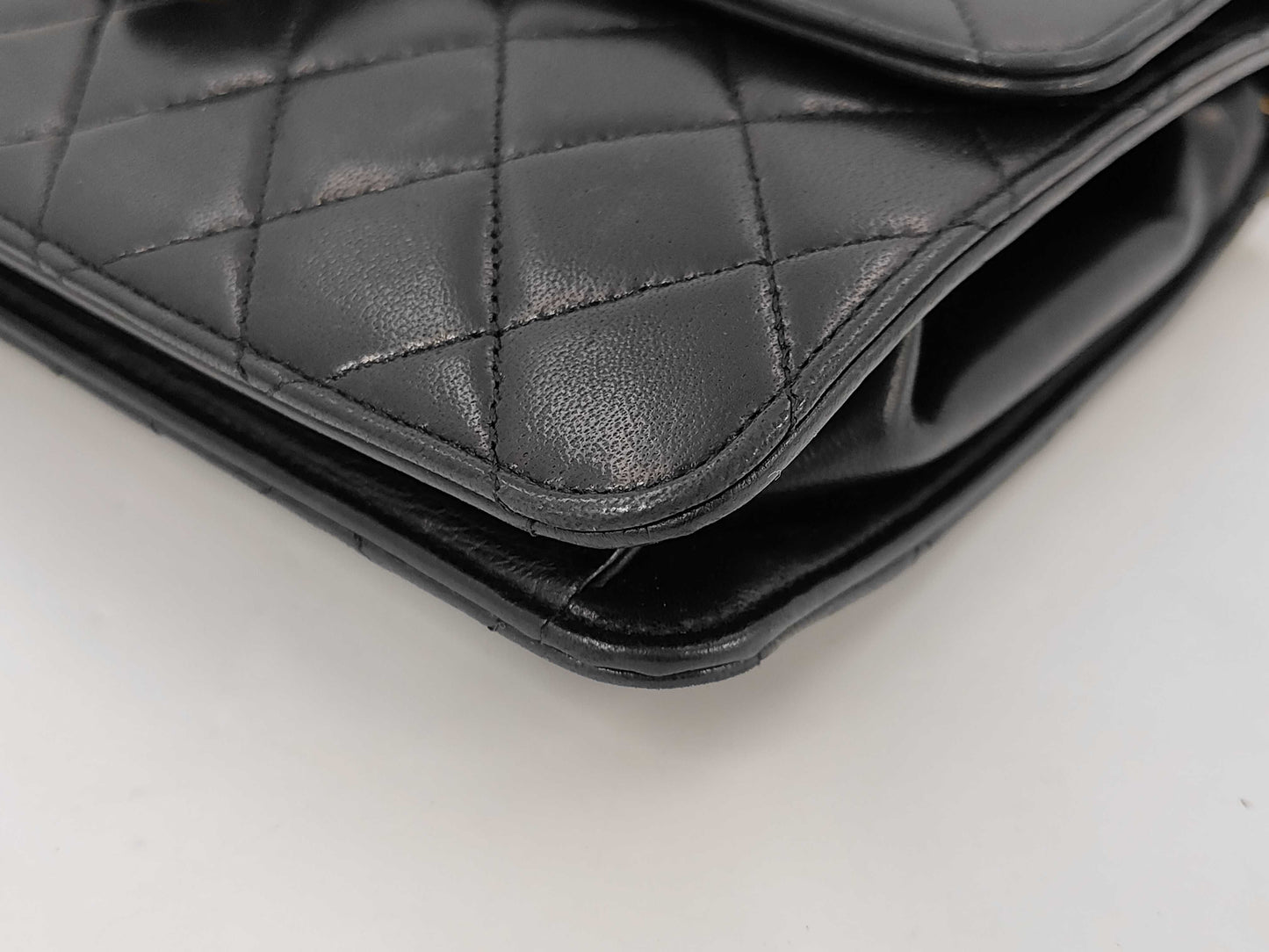 CHANEL Matelasse Shoulder Bag